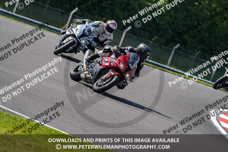 donington no limits trackday;donington park photographs;donington trackday photographs;no limits trackdays;peter wileman photography;trackday digital images;trackday photos